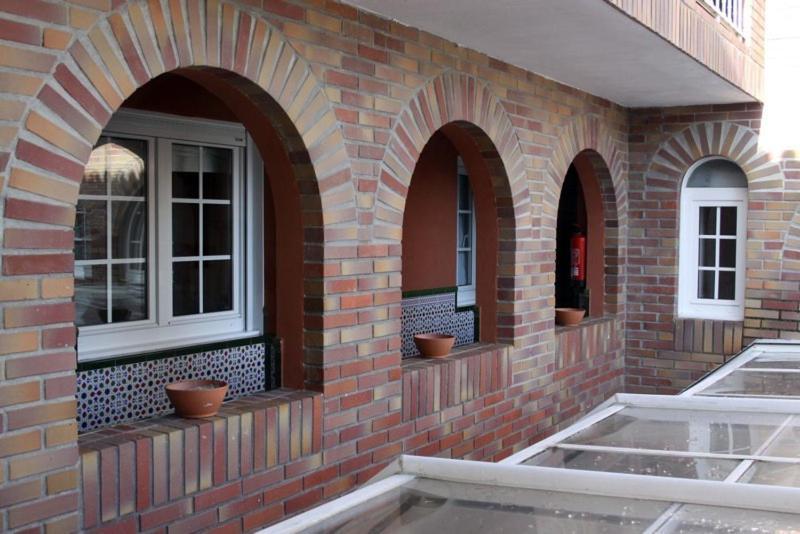 Apartamentos Turisticos Casa Soto 巴约讷 外观 照片