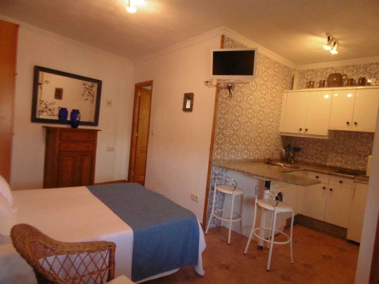 Apartamentos Turisticos Casa Soto 巴约讷 外观 照片