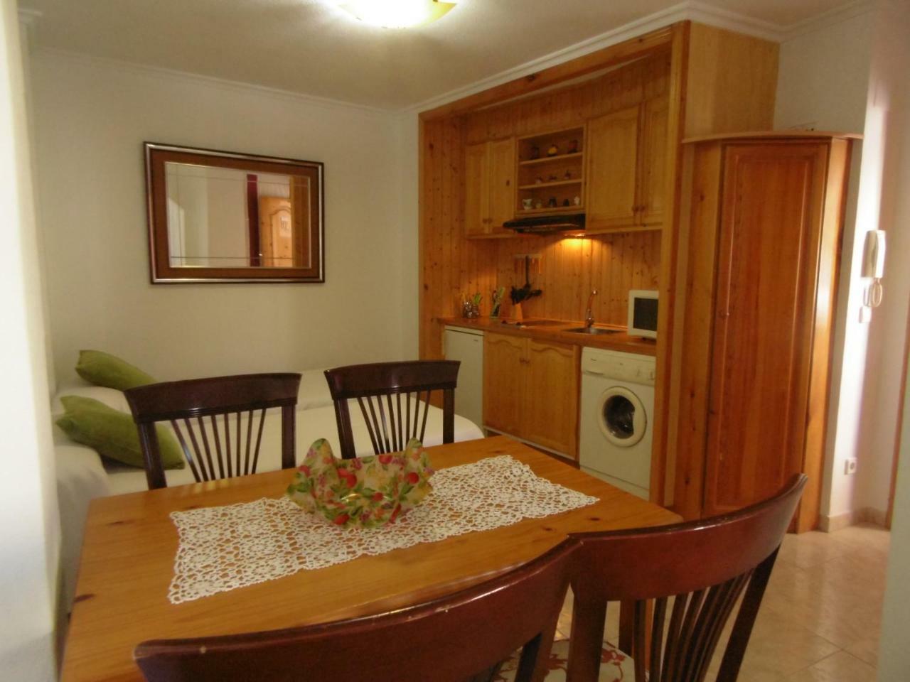 Apartamentos Turisticos Casa Soto 巴约讷 外观 照片