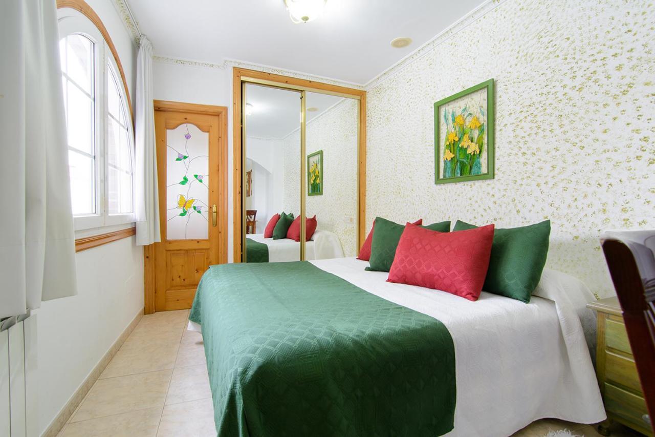 Apartamentos Turisticos Casa Soto 巴约讷 外观 照片